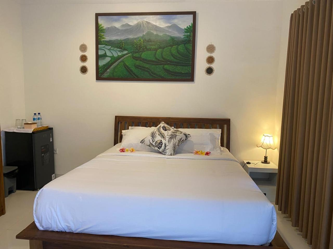 Manis Guest House Seminyak Habitación foto